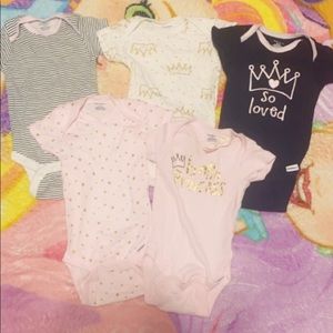 Baby set of onesies